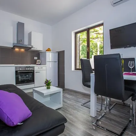 Appartement Roza